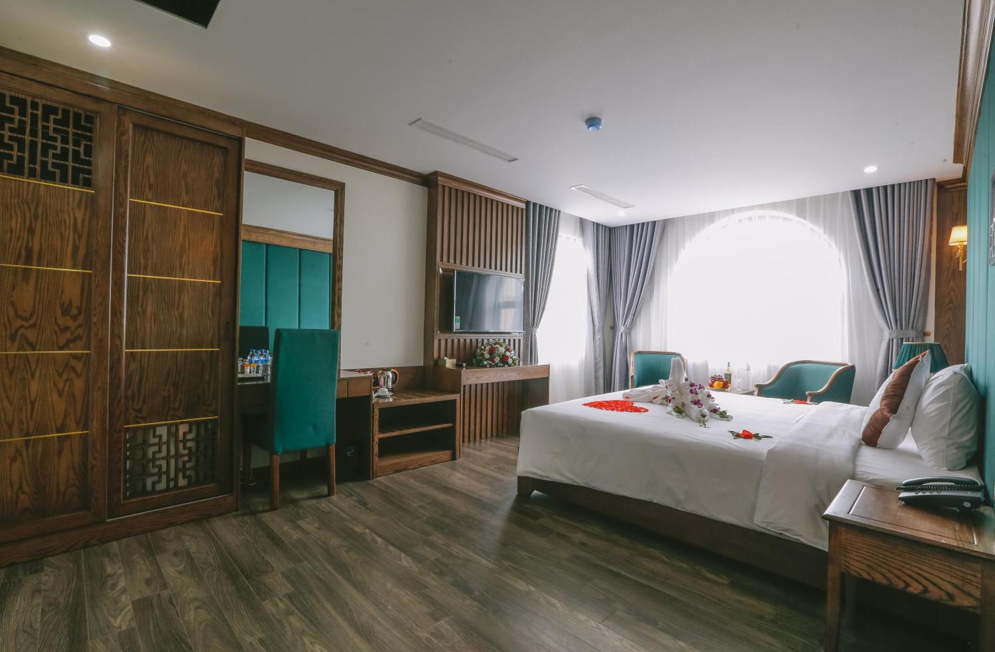 Prosperity Boutique Halong Hotel & Restaurent ハロン エクステリア 写真